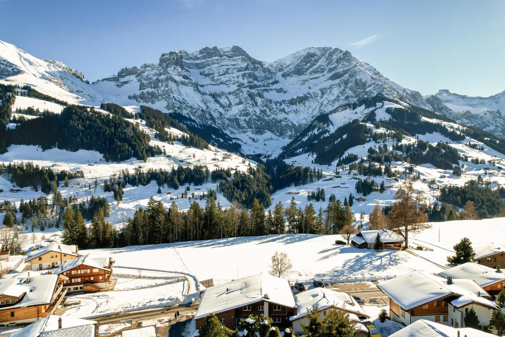 Alpen Bijou Mit Bergkulisse & Liebe Zum Detail अपार्टमेंट Adelboden