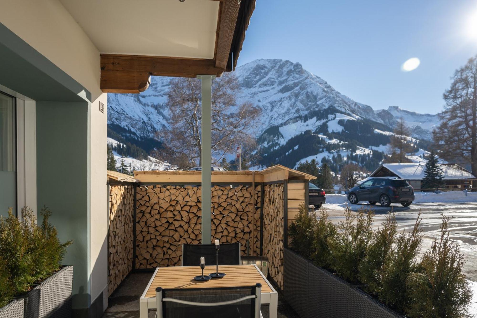 Alpen Bijou Mit Bergkulisse & Liebe Zum Detail अपार्टमेंट *